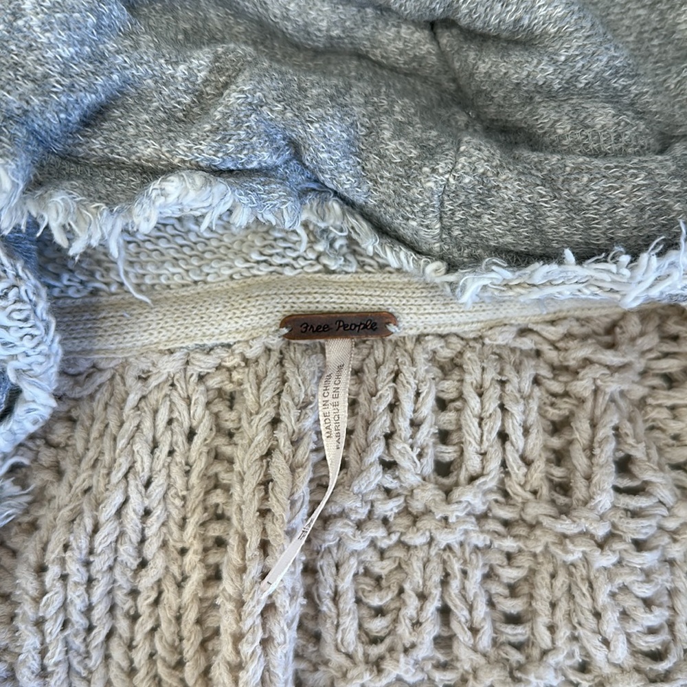FREE PEOPLE Knit Sweater | X-Small | Oversized - Picture 3 of 6